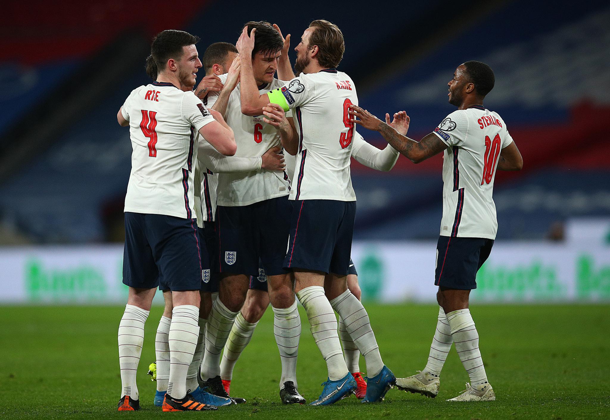 英格兰队绝杀德国队，马龙点燃赛场