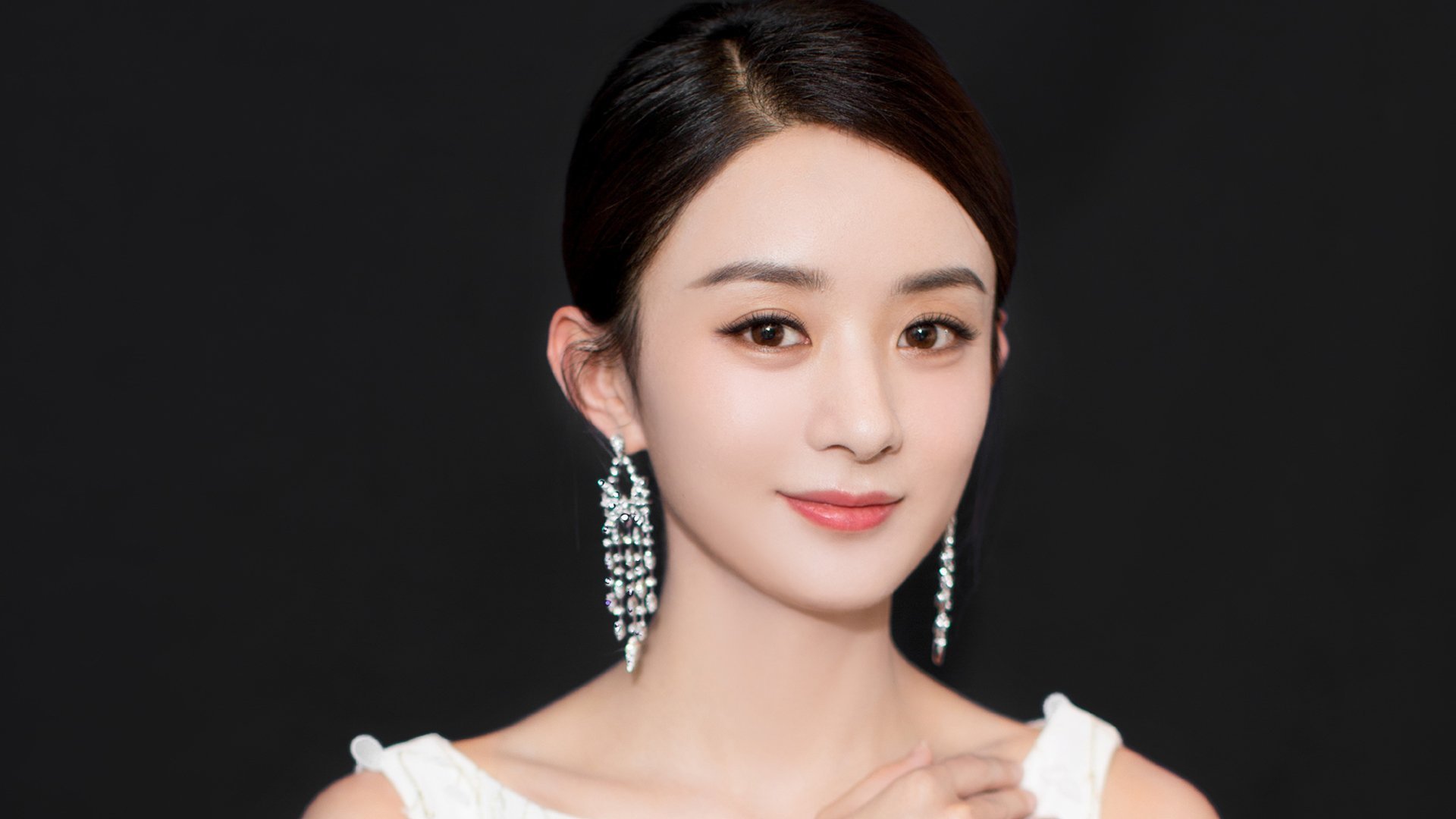 量子纠缠的绿茵场，当波兰对阵AC米兰，内马尔数据如何引爆平行宇宙