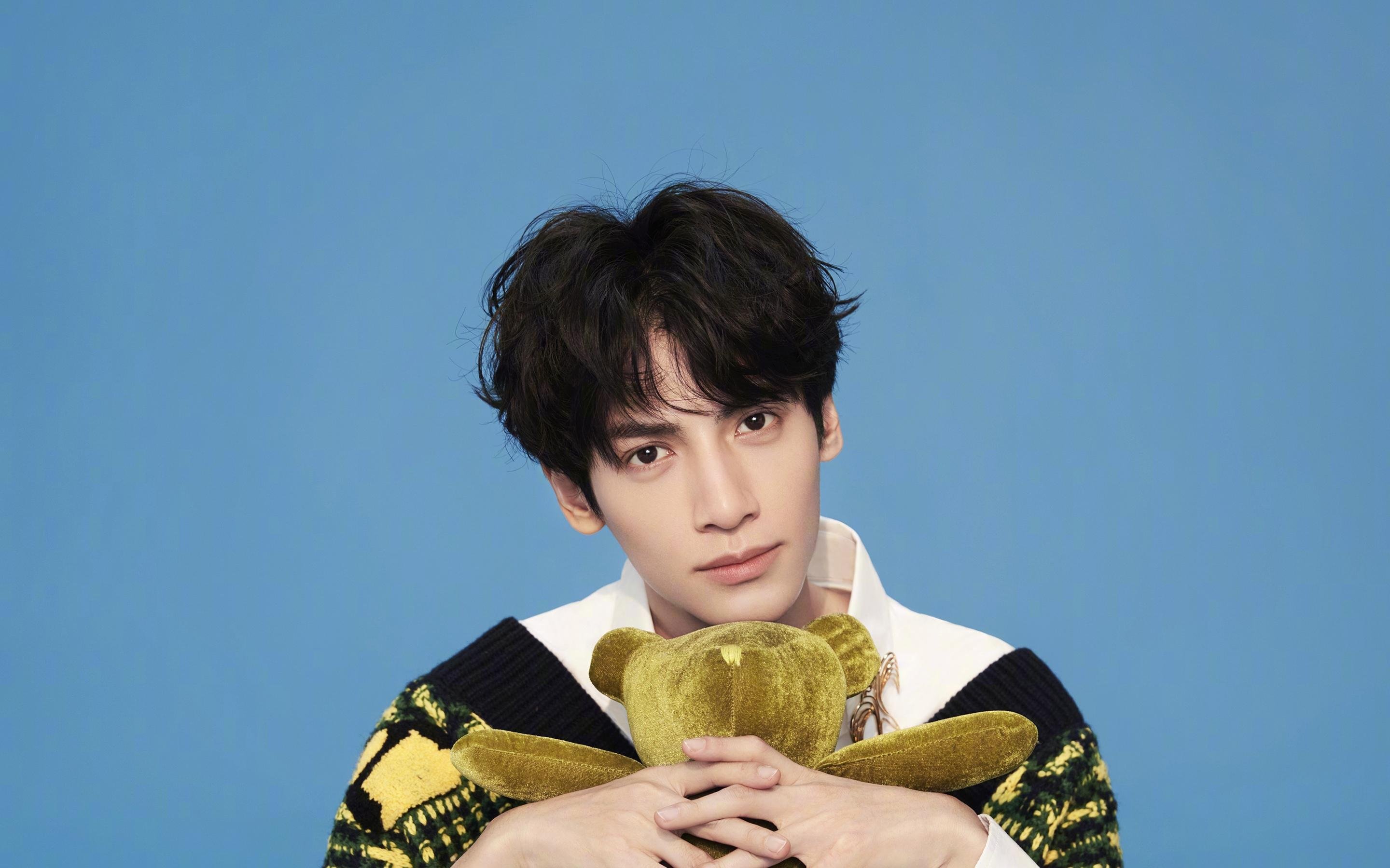 跨界奇迹，骑士关键战突围山西队，约基奇转战F1街道赛接管比赛