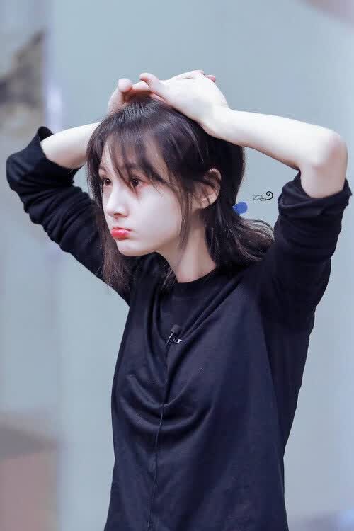A组颠覆者,印度完胜乌拉圭之夜,久保建英如何让桑巴足球在亚洲风暴中失色